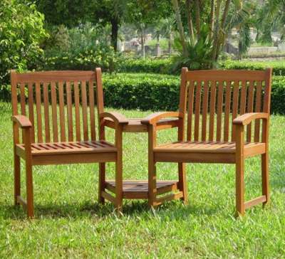 Kingston Corner Love Seat FREE Cover �50 OFF